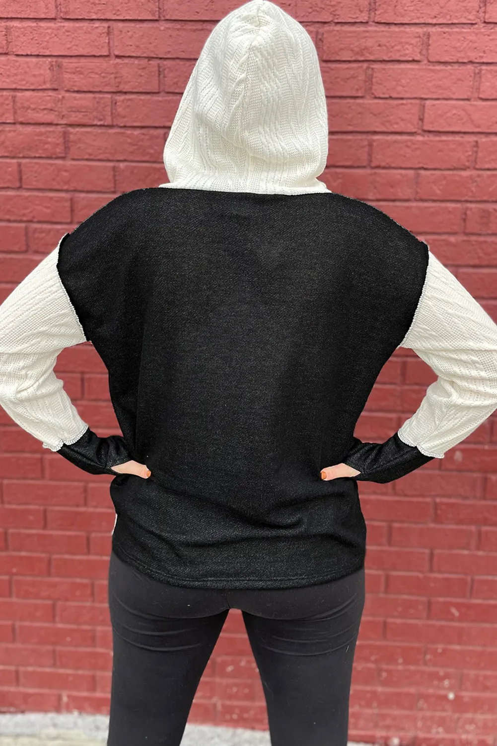 Color Block Textured Buttoned Kangaroo Pocket Hoodie