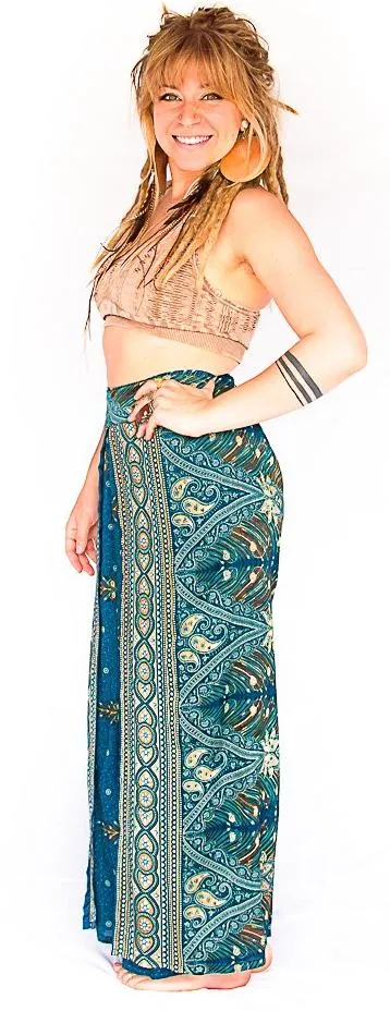 Feather Design Open Leg Pants in Turquoise