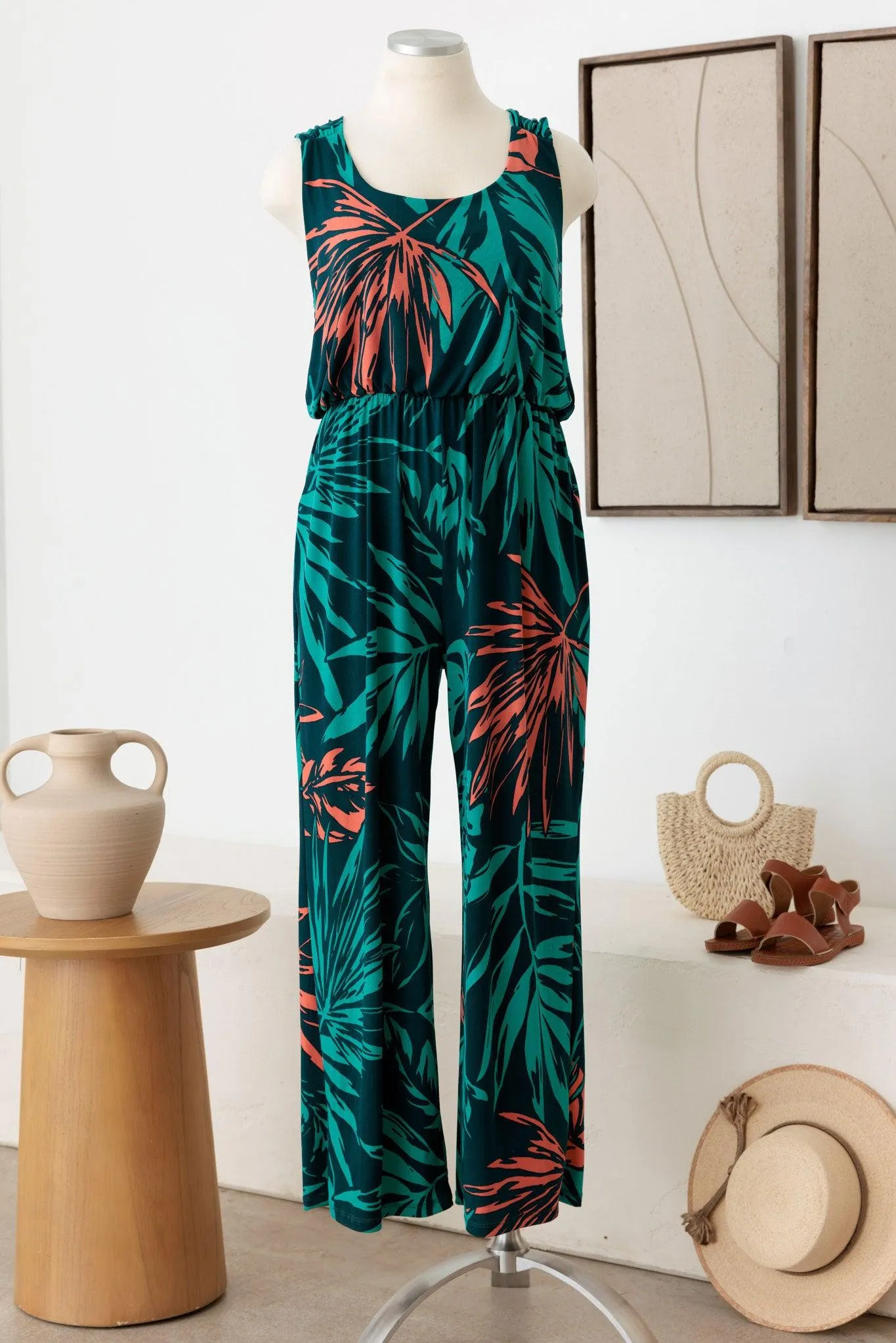 Plus Size Sleeveless All over Print Criss Cross Jumpsuit